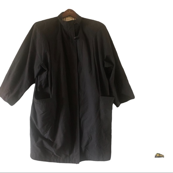 Vintage Women’s Navy Bleu light Coat Bridge wear size Large - Picture 1 of 8